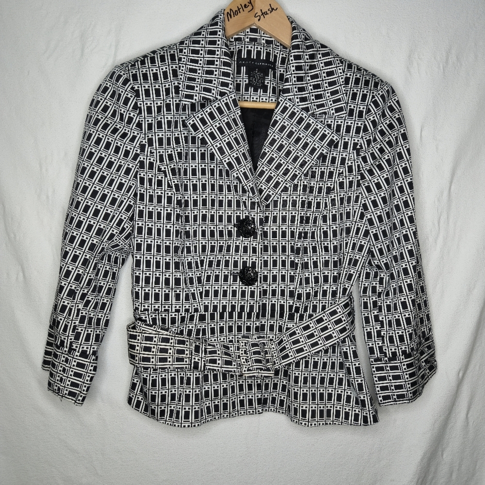 Grace Elements Ladies Black And White Patterned Jacket With Belt Size 8